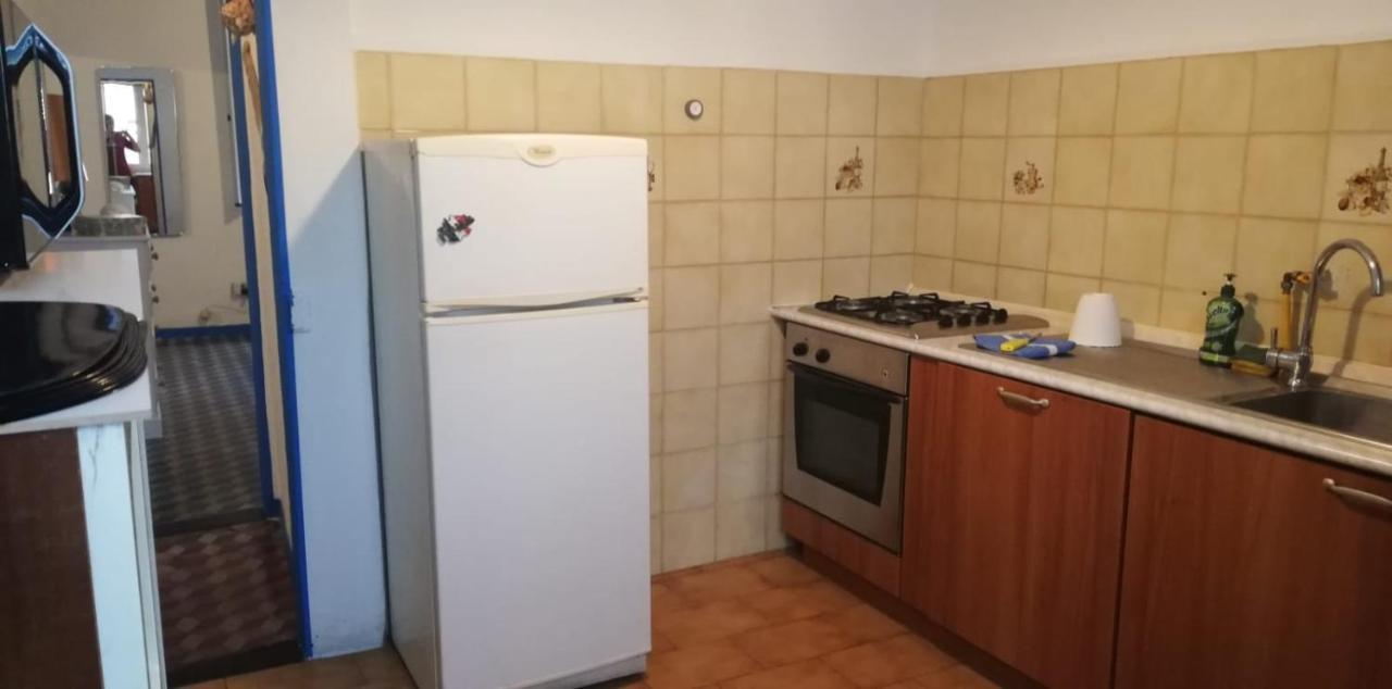 077 - Casa Fede In Centro, 500Metri Da Mare E Spiaggia Sestri Levante Zimmer foto